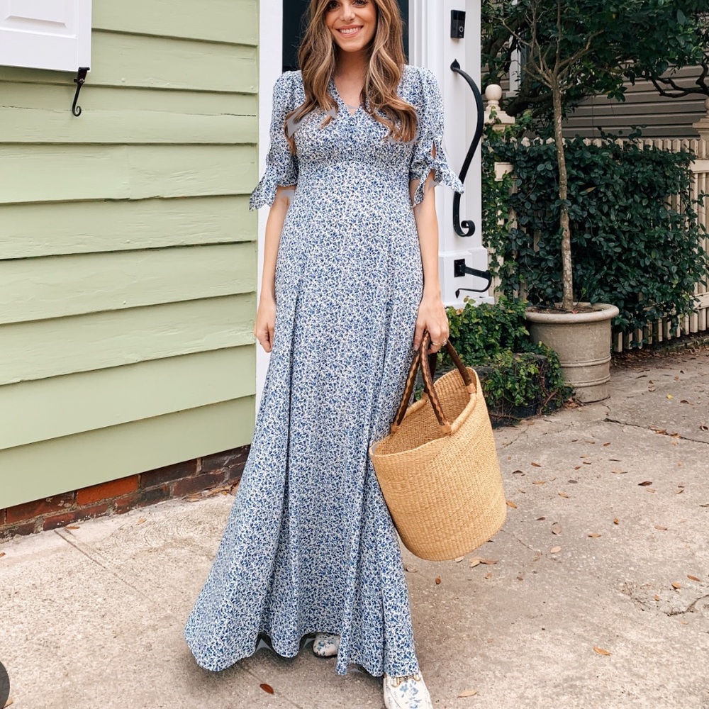 Gal Meets Glam Aurora Dress